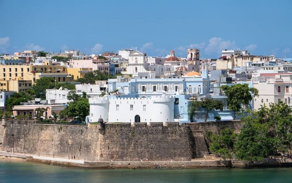 Colourful buildings and coastal views in Old San Juan, Puerto Rico